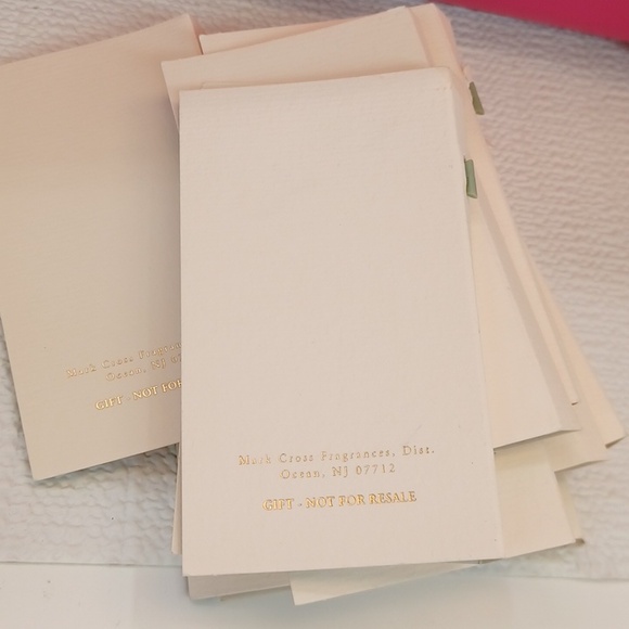 Mark Cross Embrace Collection - Picture 6 of 12